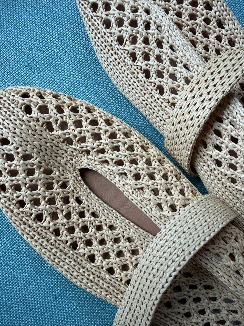 Steve Madden Beige Crochet Mary Jane Flats - Picture 4 of 5